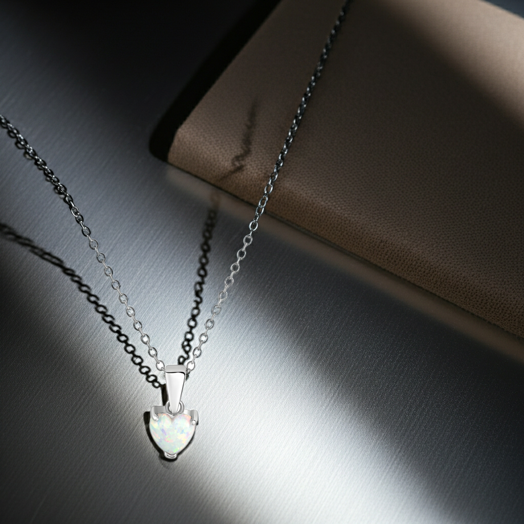 Collier Kette mit Anhänger / 925 Sterling Silber rhodiniert mit Opal